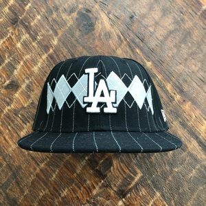New Era 59 Fifty LA Dodgers // 7 1/8 // OBO